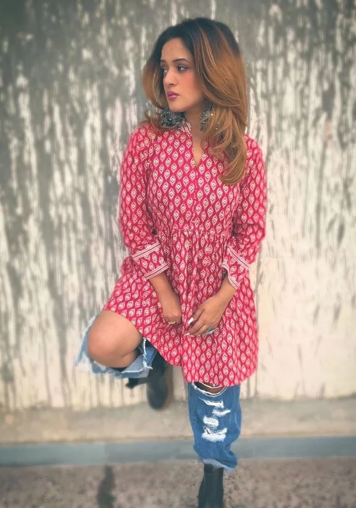 Rose Pink Sanagneri Print Top-1.webp